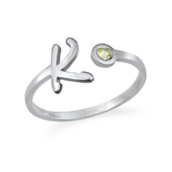 Offener Initial-Ring mit Geburtsstein aus Sterling Silber Produktfoto