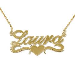 18k Gold-Plated Middle Heart Name Necklace product photo