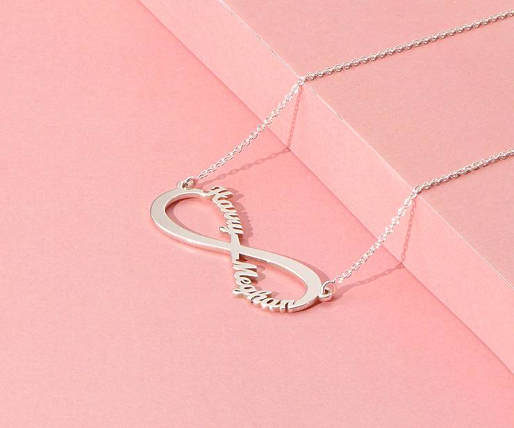 Infinity Name Necklace in Sterling Silver