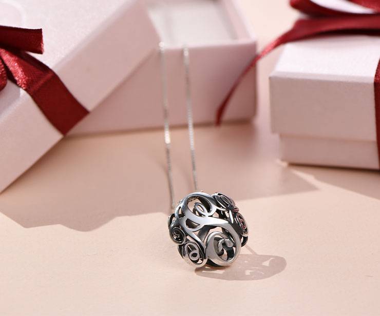 3D Monogram Necklace in Sterling Silver