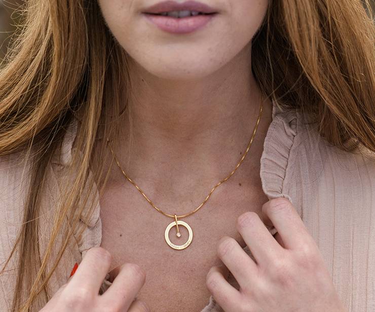 Personalized Circle Necklace with Diamond in 18K Gold Plating
