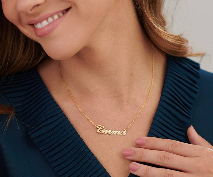 Personalised Classic Name Necklace in 18k Gold Plating