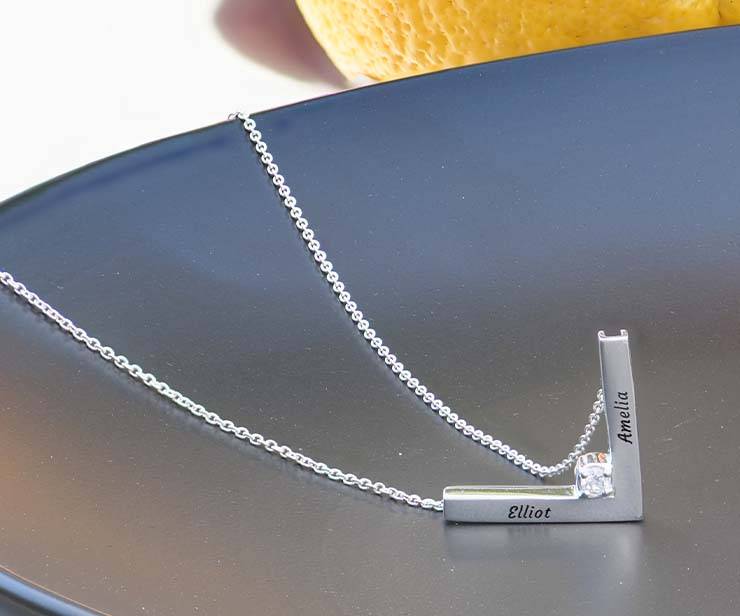 MYKA Diamond V Necklace in Sterling Silver