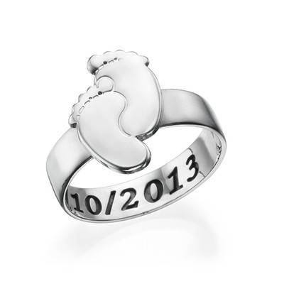 Graveerbare Babyvoeten Ring in 925 Zilver-1 Productfoto