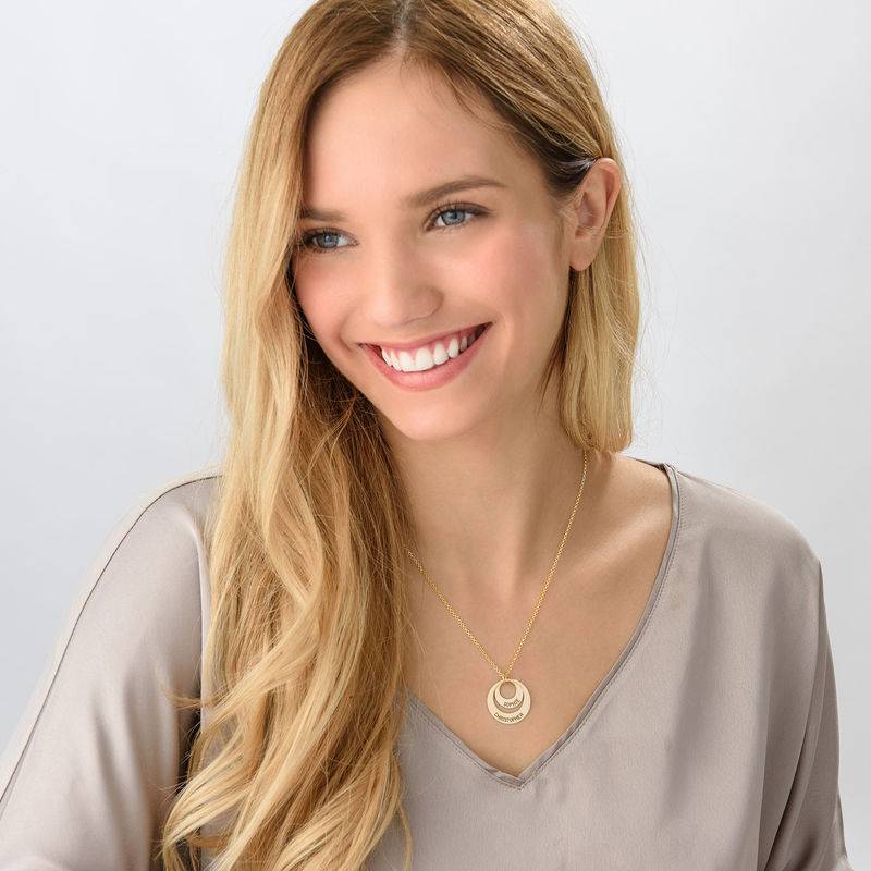 Morsmykke med to cirkler og indgravering i forgyldt sølv-5 produkt billede