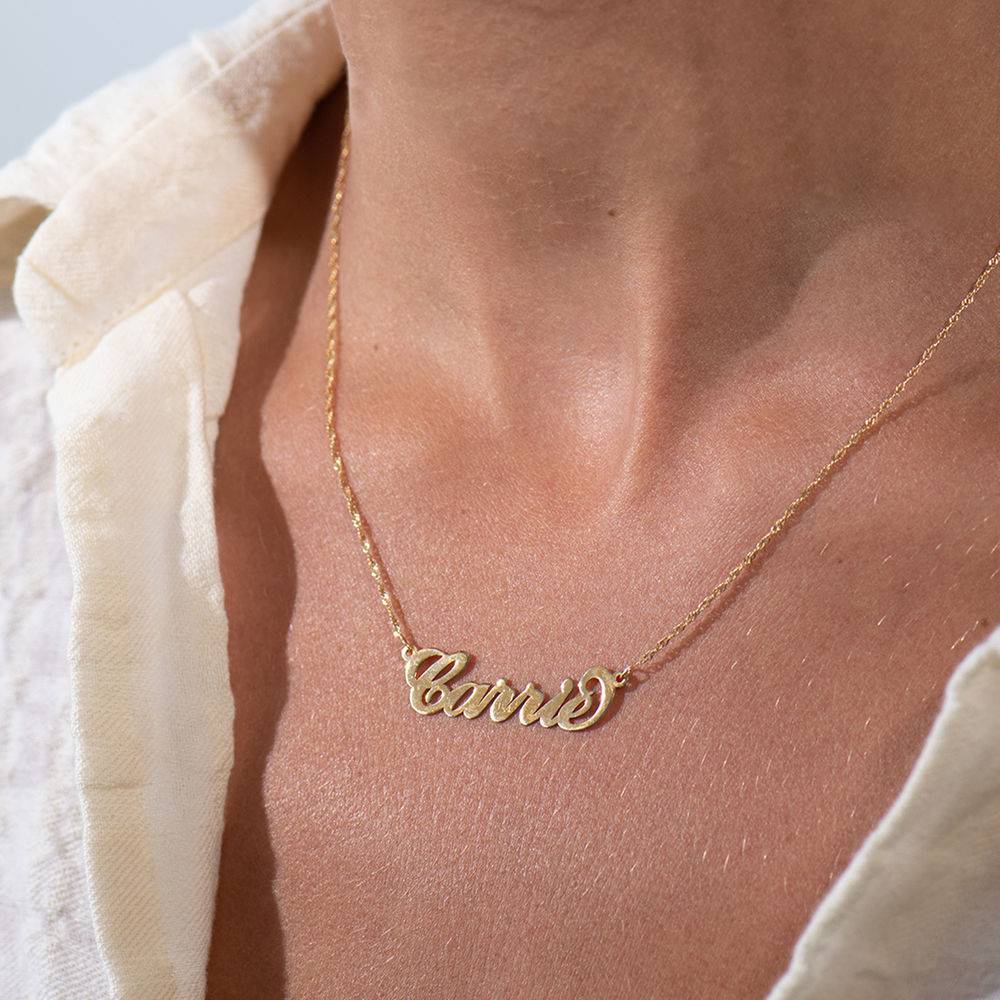 Personalized 14k Gold Carrie Name Necklace-1 produkt billede