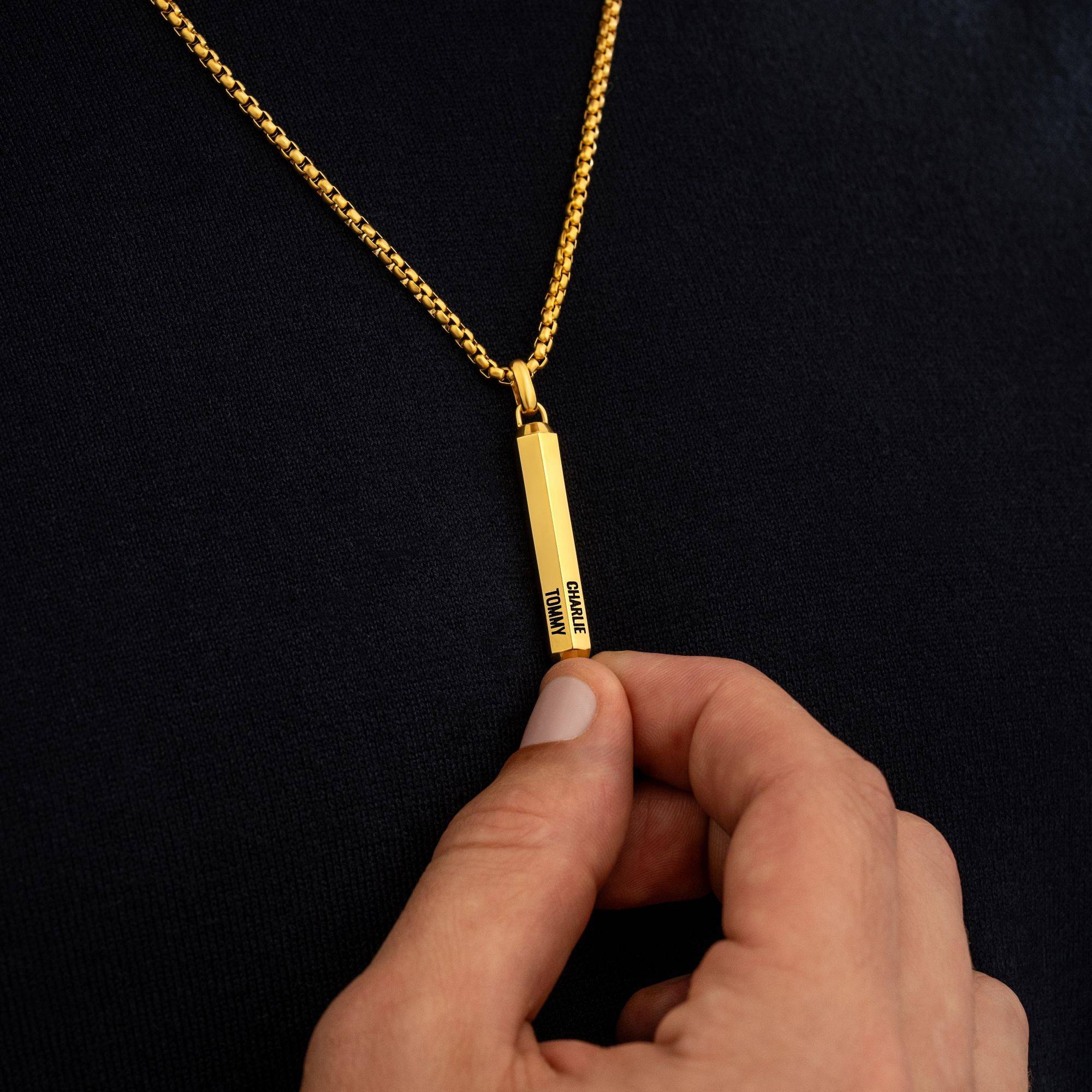 Collier barre hexagone 3D gravé pour homme en Acier Inoxydable Plaqué PVD-3 photo du produit