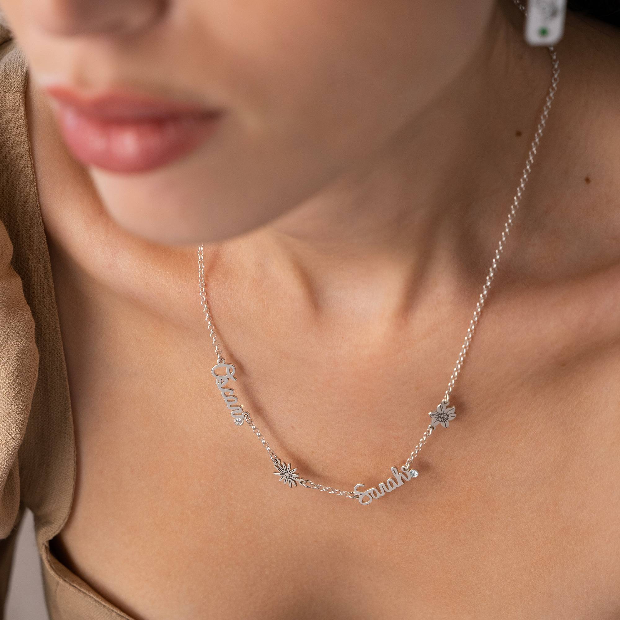 Blommande födelsebloms flernamns halsband med diamant i sterlingsilver-3 produktbilder