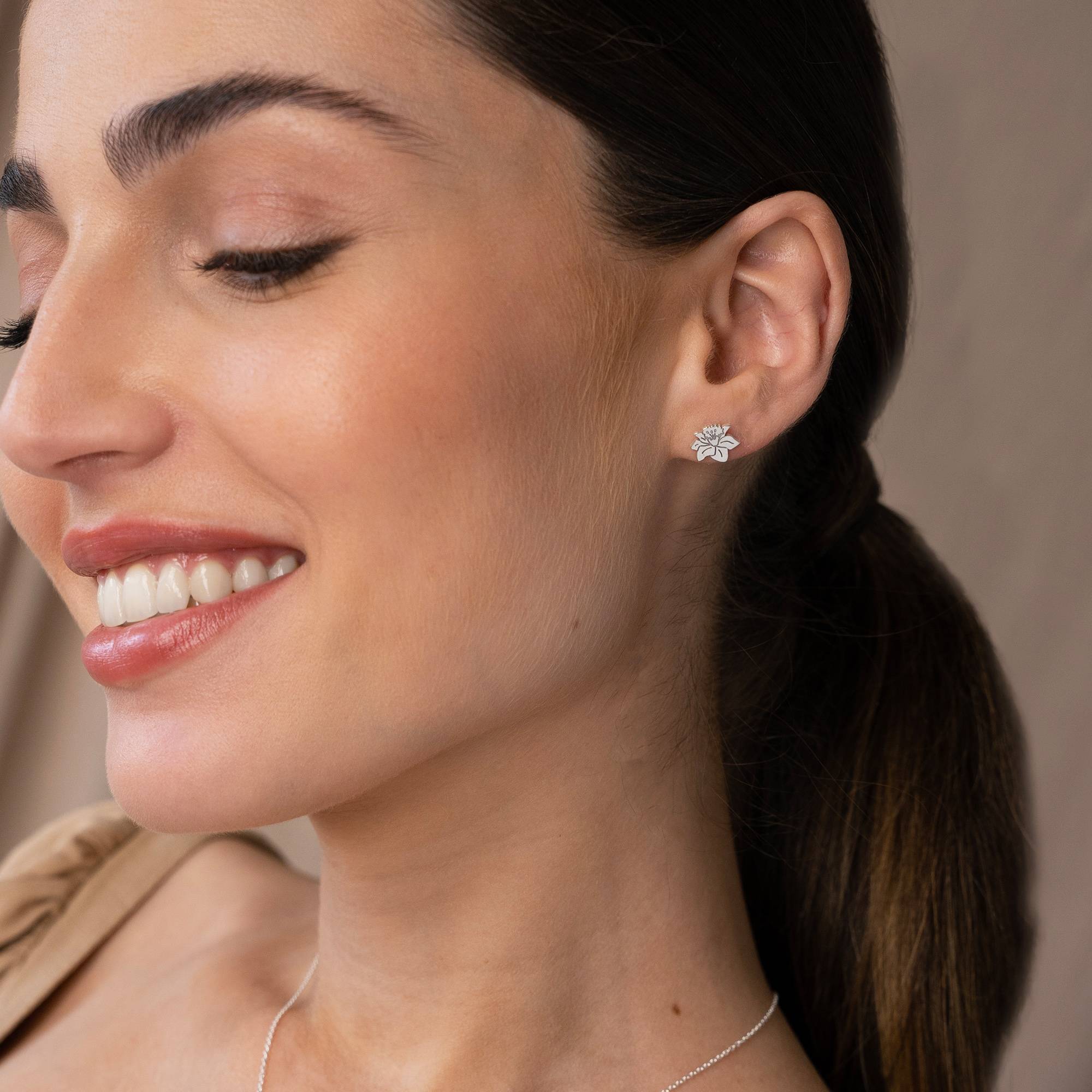 Orecchini A Fiore Di Nascita Aprile - Margherita In Argento 925 - Gioielli Donna Portafortuna