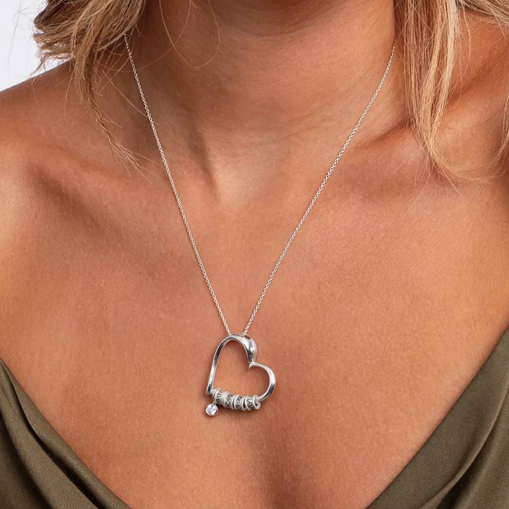 Charmigt Hjärthalsband med Graverade Pärlor och 0.10ct Diamant i Silver-4 produktbilder