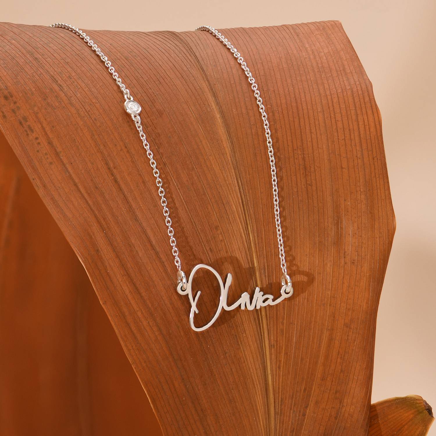 "Paris" collar con nombre personalizado con diamante en plata-5 foto de producto