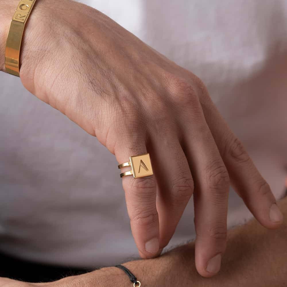 Domino ™ Unisex Cubic Initial Ring in 18 Gold Vermeil product photo