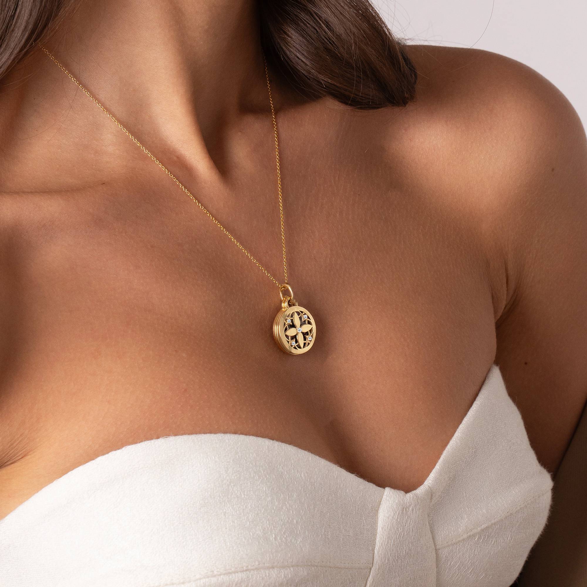 "Floret" collar con colgante de foto en chapa de oro 18K-1 foto de producto