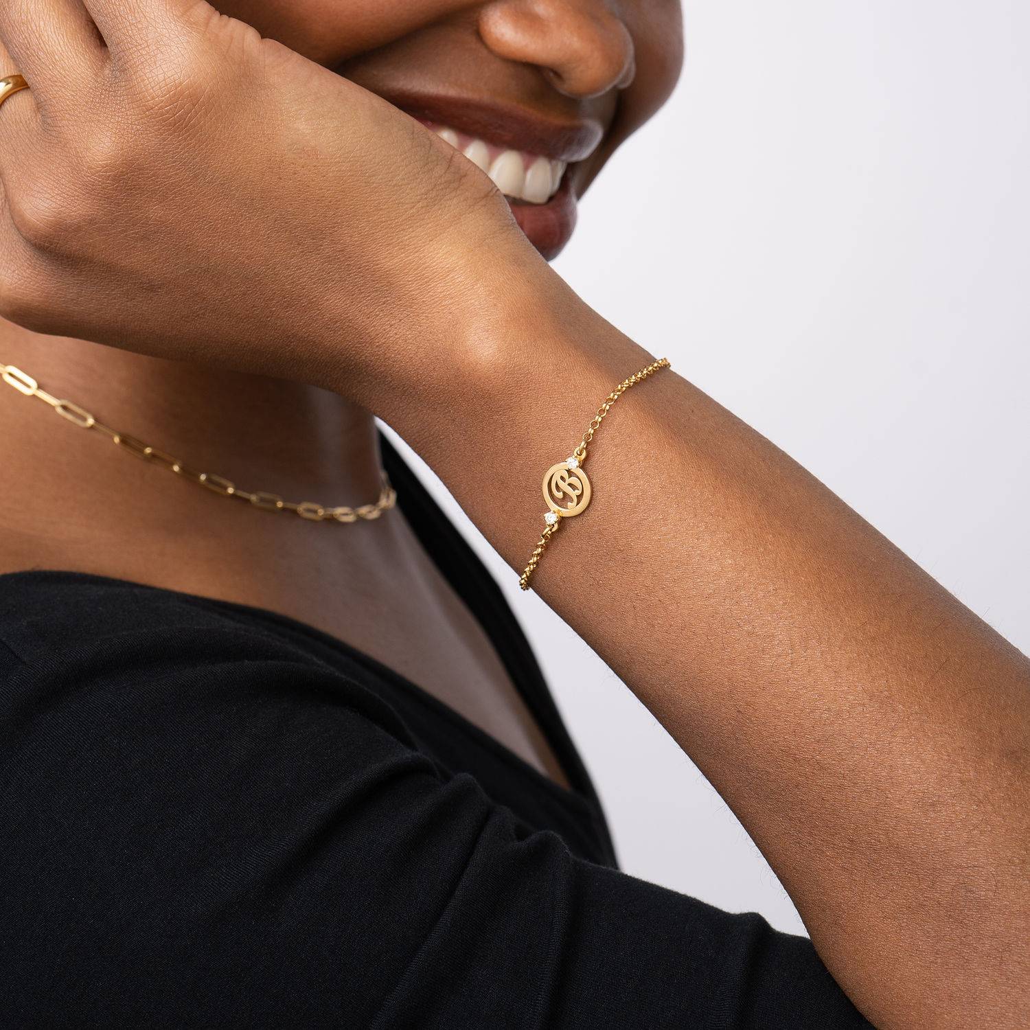 Halo armband met initialen en diamanten in 18k goud vermeil-5 Productfoto