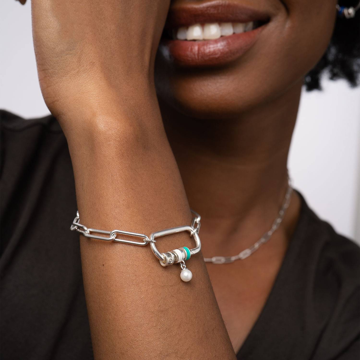 Linda Oval Clasp Bracelet with Pearl in Sterling Silver-3 product photo