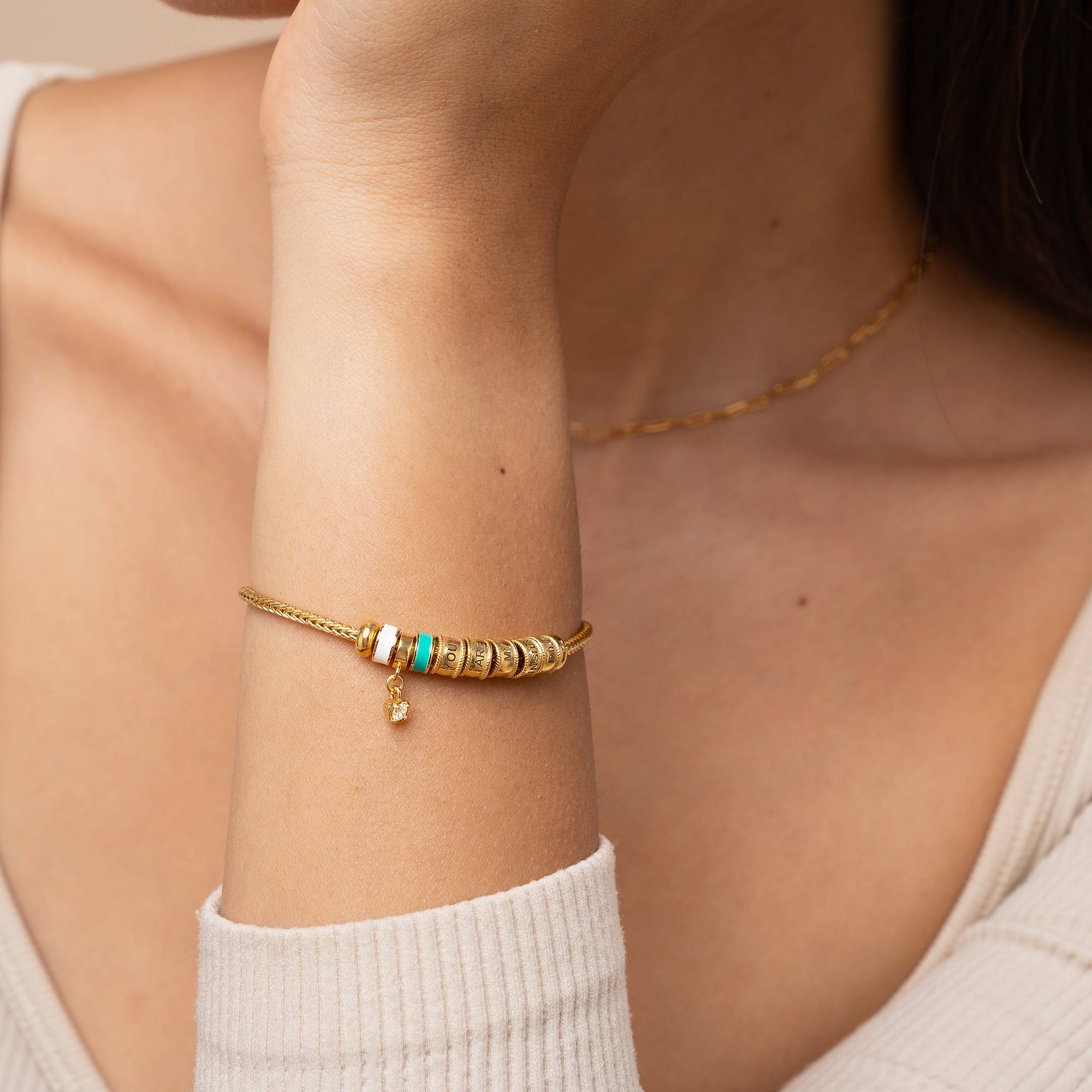Linda Charm armbånd med hjertelås, perle og emaljeperler 18K guldbelægning-5 produkt billede