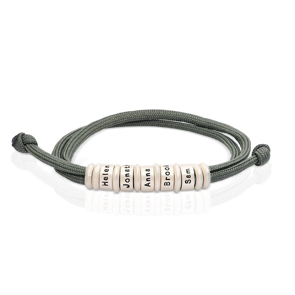 Herrenarmband mit Kordel und silbernen personalisierten Beads Produktfoto