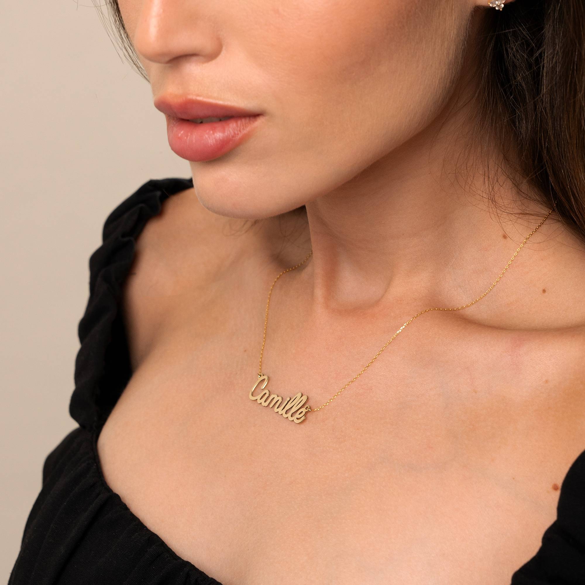Cursive Name Necklace in 10ct gold-3 product photo