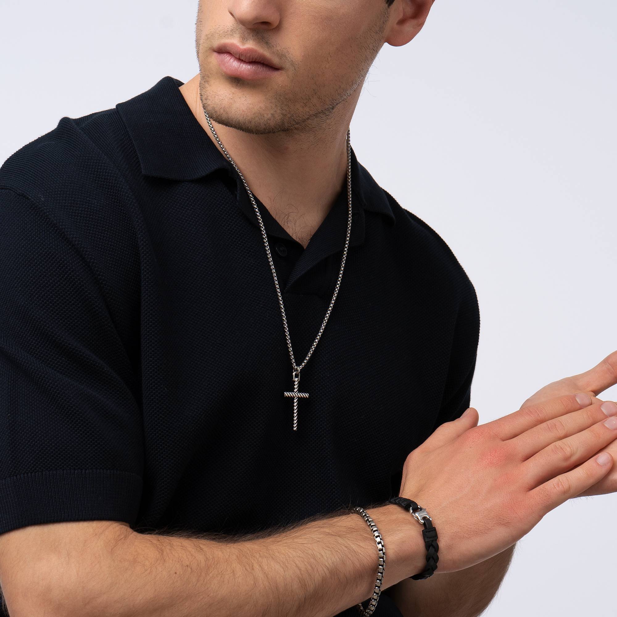 Collar de Adán, cruz semipreciosa texturizada para hombre-5 foto de producto
