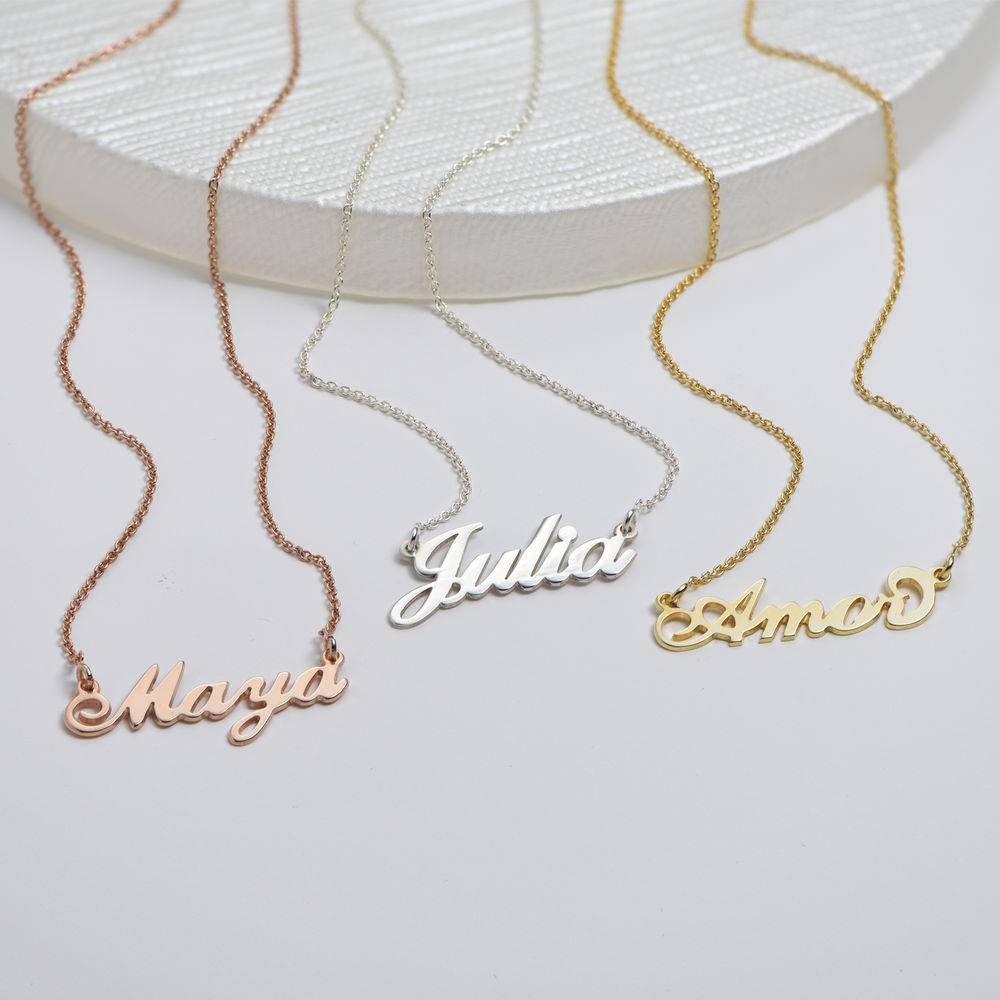 Hollywood Small Name Necklace in 18k Gold Vermeil product photo