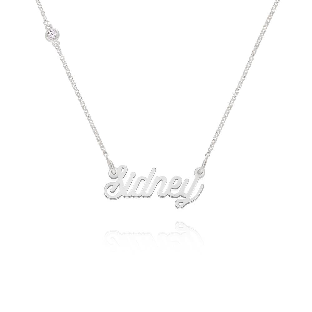 Collar de nombre de Twirl Script con diamante en plata de ley-1 foto de producto