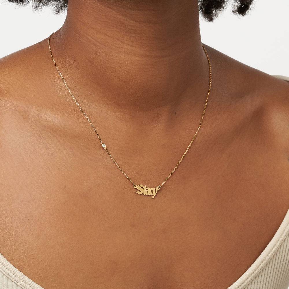 Wednesday Textured Gothic Name Necklace with Diamond in 18K Gold Plating-4 product photo