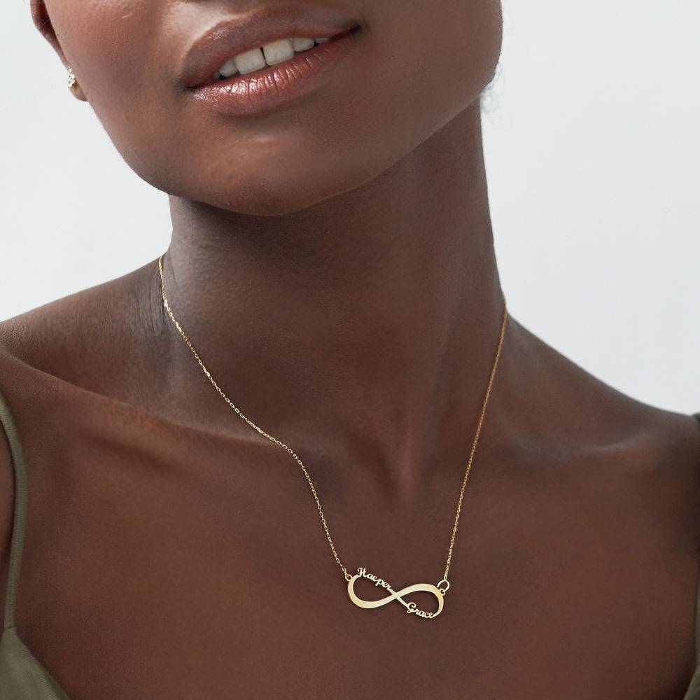 Infinity halskæde med navn i 10 karat guld-2 produkt billede