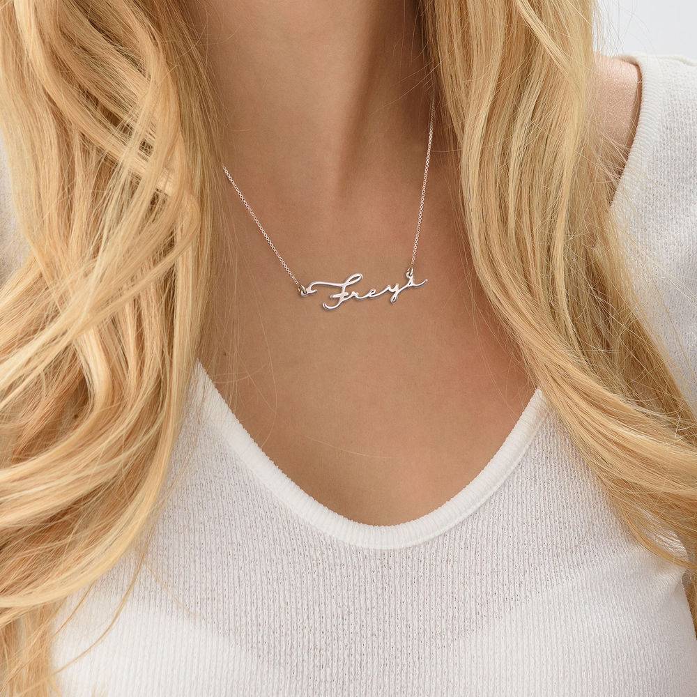 Premium Silver Signature Style Name Necklace-1 product photo