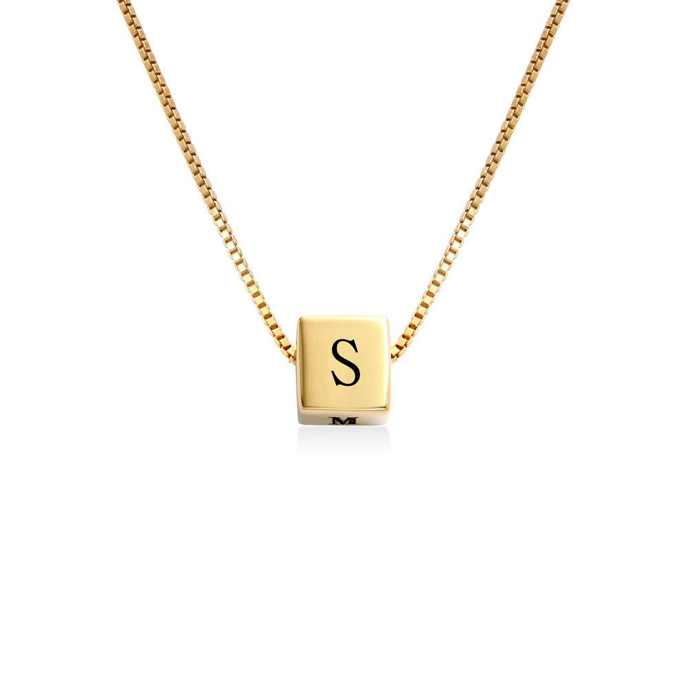 "Blair" collar cubo inicial en oro vermeil 18K foto de producto