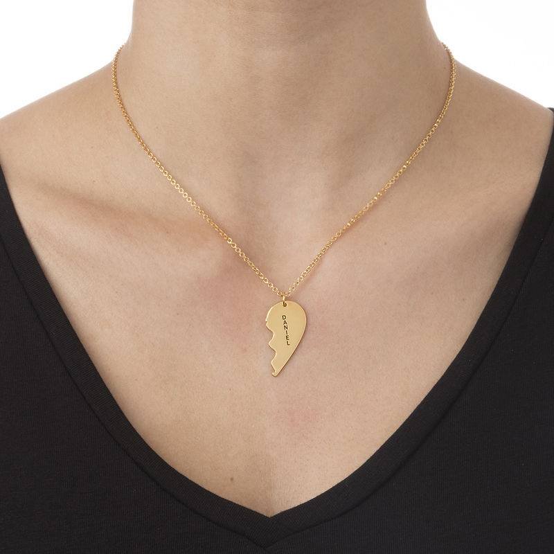 Collar Personalizado Chapado en Oro con Corazón Divisible-4 foto de producto