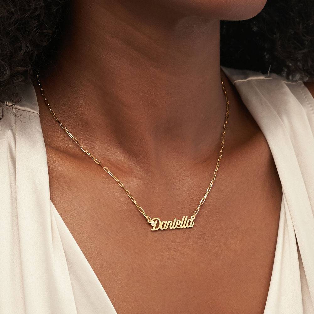 Paperclip collar con nombre cursiva con diamante chapado en oro 18K-2 foto de producto