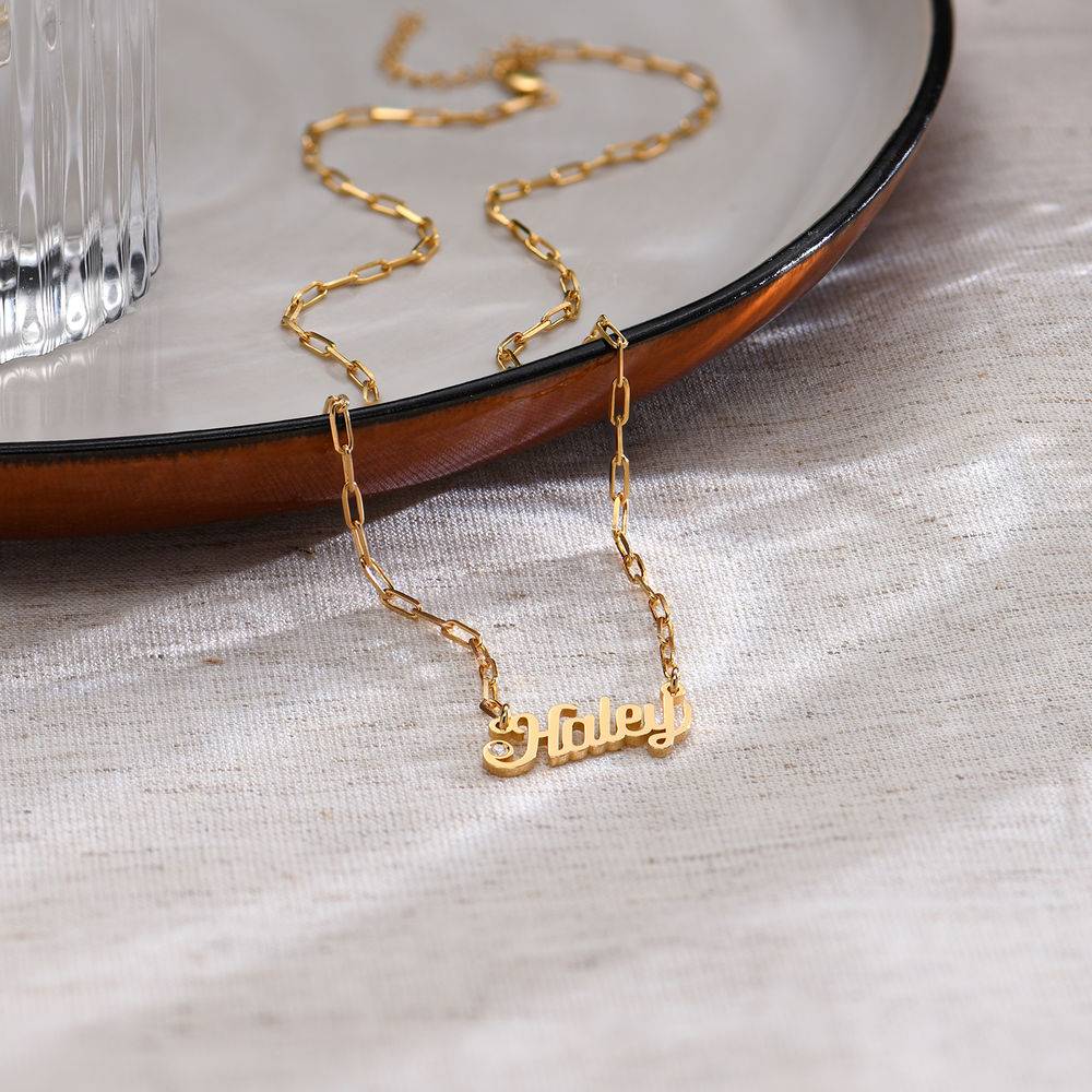 Paperclip collar con nombre cursiva con diamante en oro vermeil-3 foto de producto