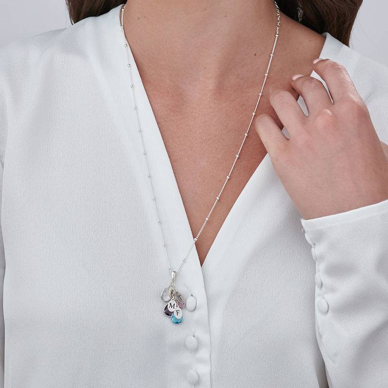 Tilpasset månedsstein smykke med dråpe for mamma i sølv produktbilde