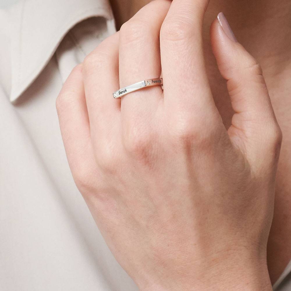 Iris gepersonaliseerde vierkante ring met diamanten in sterling zilver-2 Productfoto