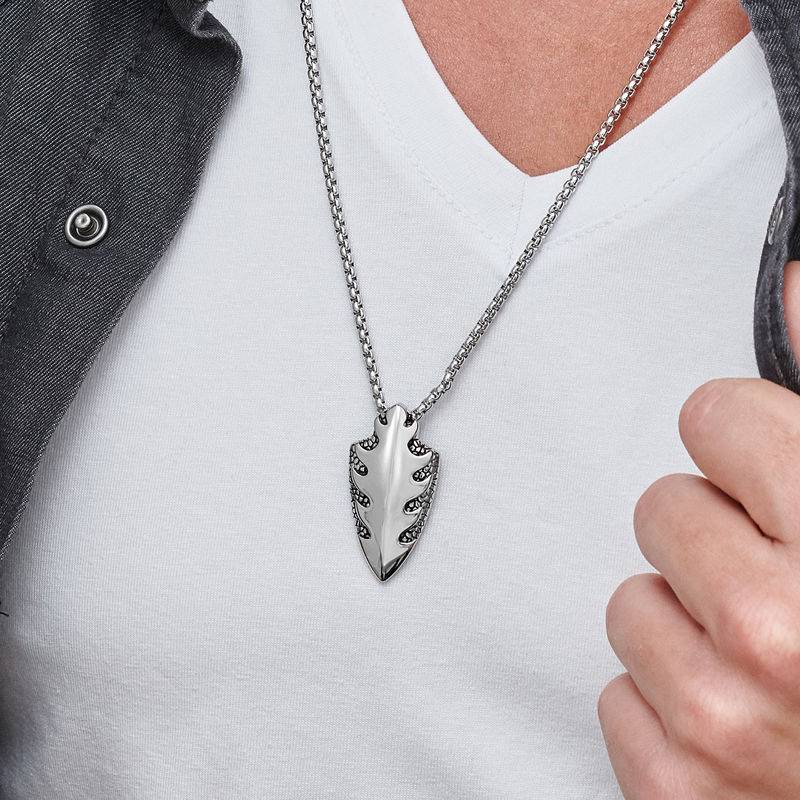 Custom Stilet Shield Necklace for Men-1 product photo