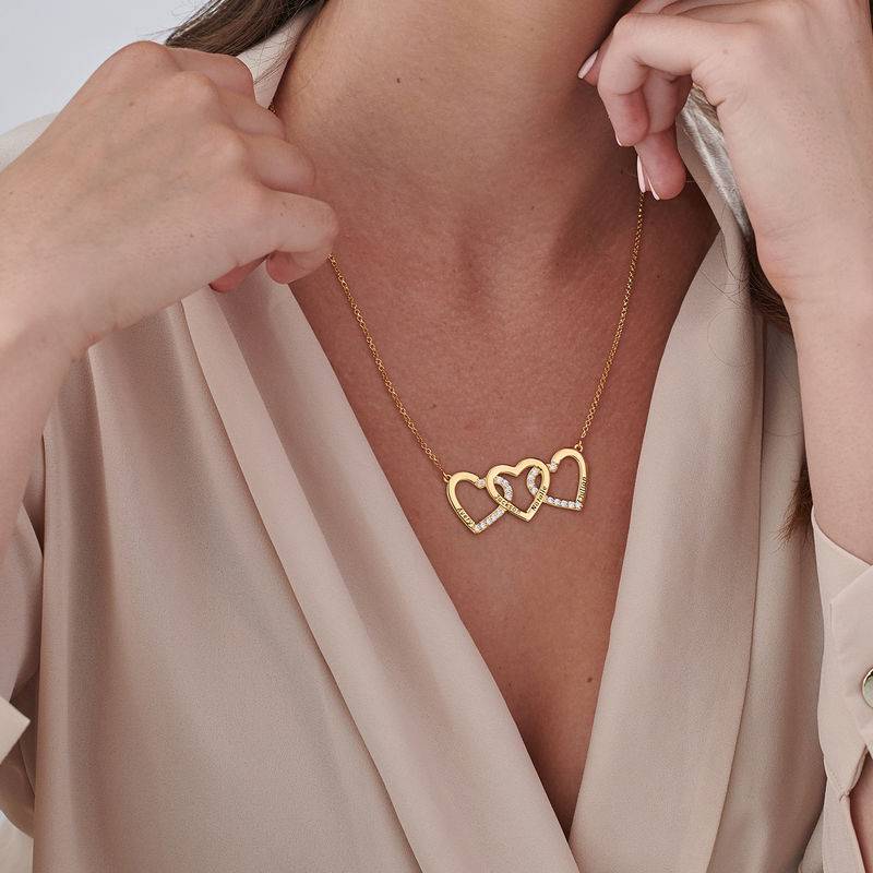 Collar de 3 corazones grabado chapado en oro-3 foto de producto