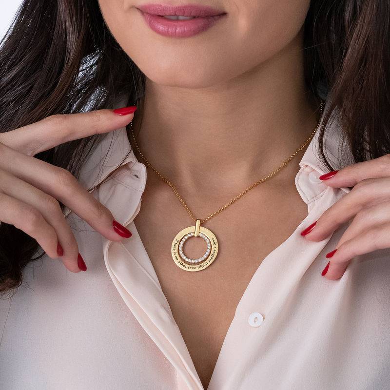 Engraved Circle Necklace in Gold Plating product photo