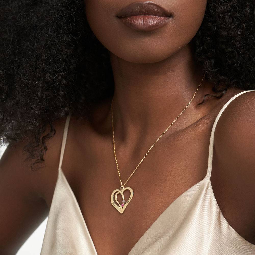 Gravierte Herz-Paarkette mit Geburtssteinen aus Gold-Vermeil Produktfoto