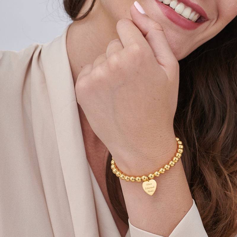 Graviertes Perlenarmband mit Herz-Charm - 750er vergoldetes Silber-3 Produktfoto