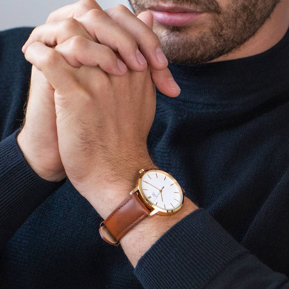 Hampton Engraved Minimalist Watch for Men with Brown Leather Strap-7 product photo