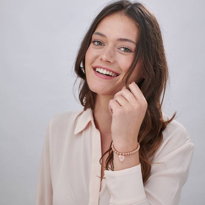 Graviertes Perlenarmband mit Herz-Charm - 750er rosé vergoldetes Silber-1 Produktfoto