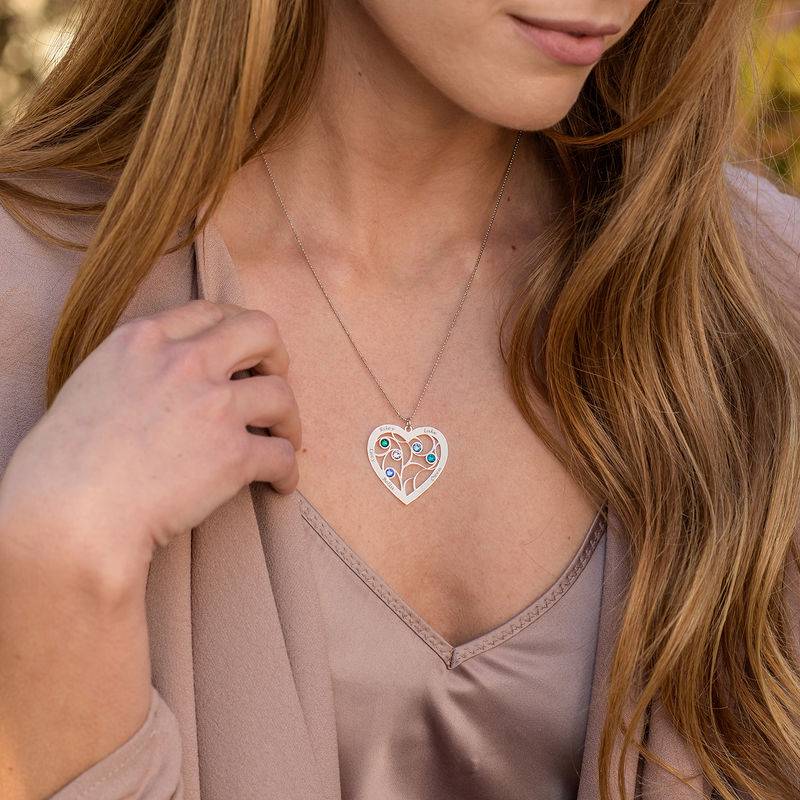 Hjärtformat Livets Träd Halsband med Månadsstenar i 14k Vitguld-3 produktbilder