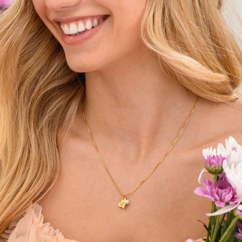 Halskette mit Herzinitial und Perle - 750er vergoldetes Silber-4 Produktfoto