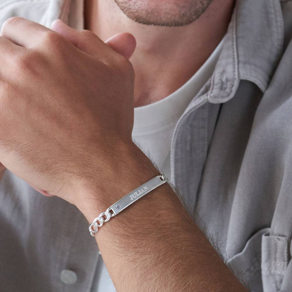 Tilkalde Erkende Forladt Amigo ID-armbånd til mænd i sterlingsølv med diamant | MYKA