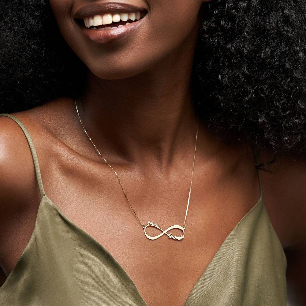Infinity halskæde med navn i 14 karat guld-2 produkt billede