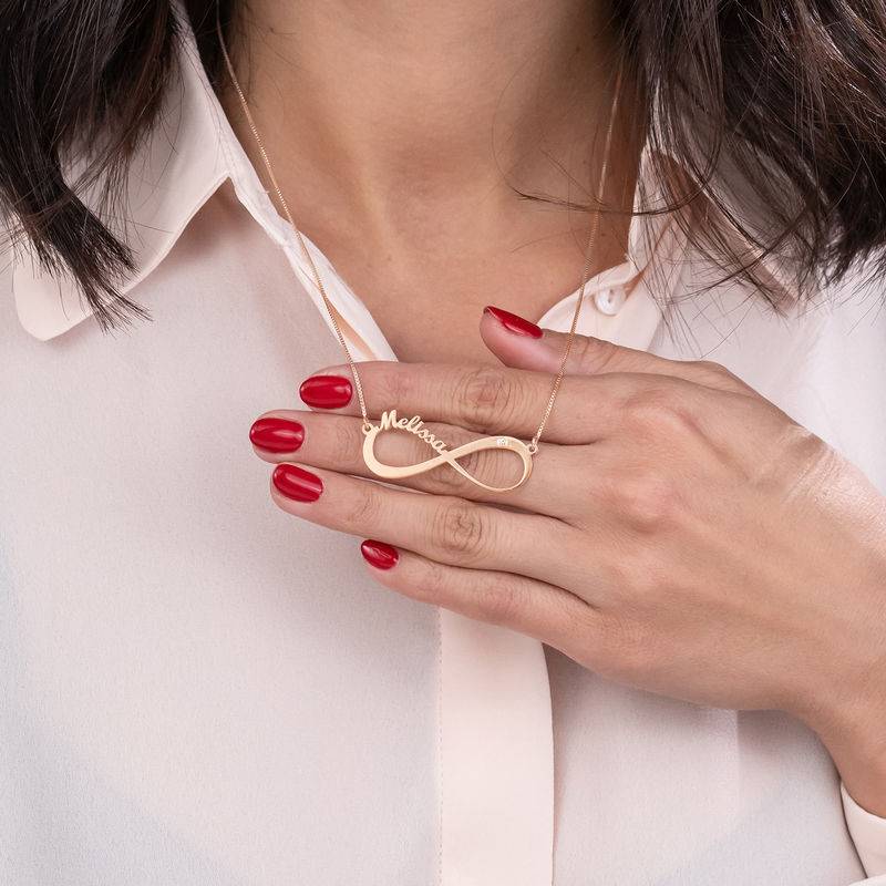 Collar Infinito con Nombre Chapado en Oro Rosa con Diamante-2 foto de producto