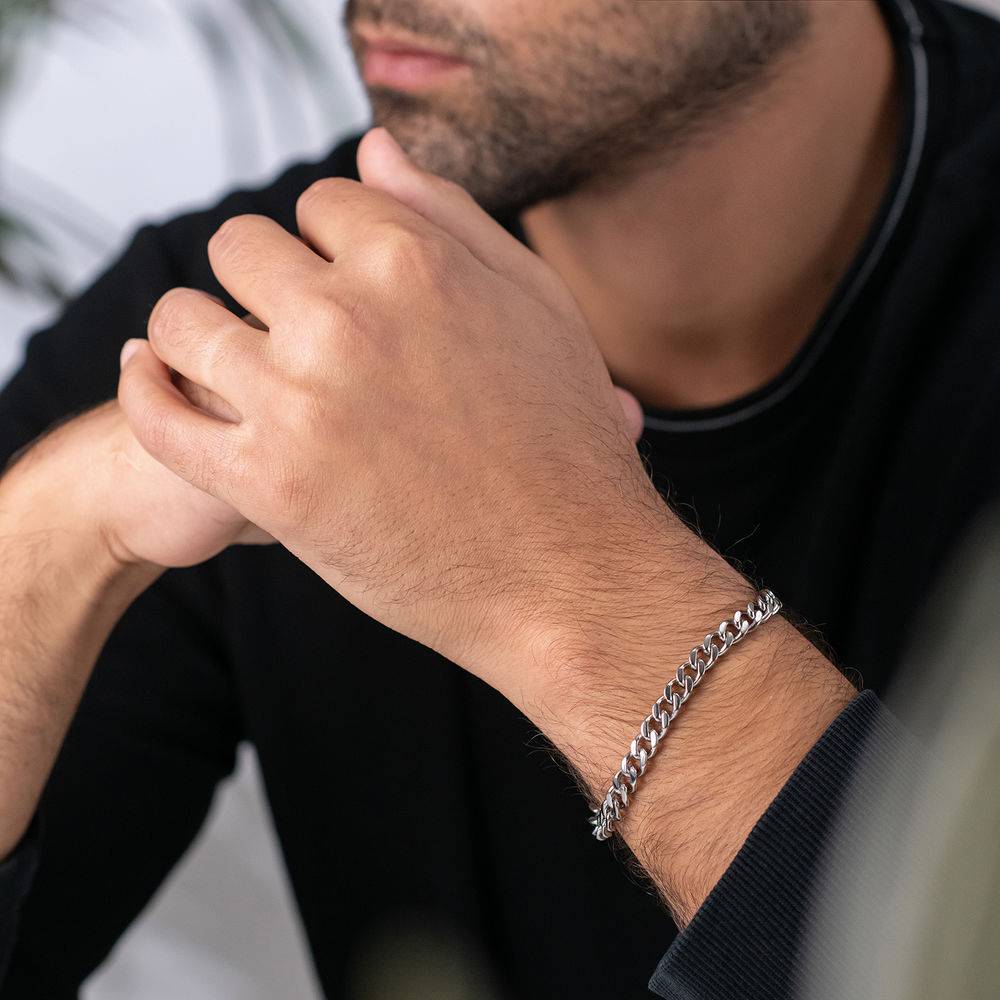 Men's Cuban Link Bracelet in Sterling Silver product photo