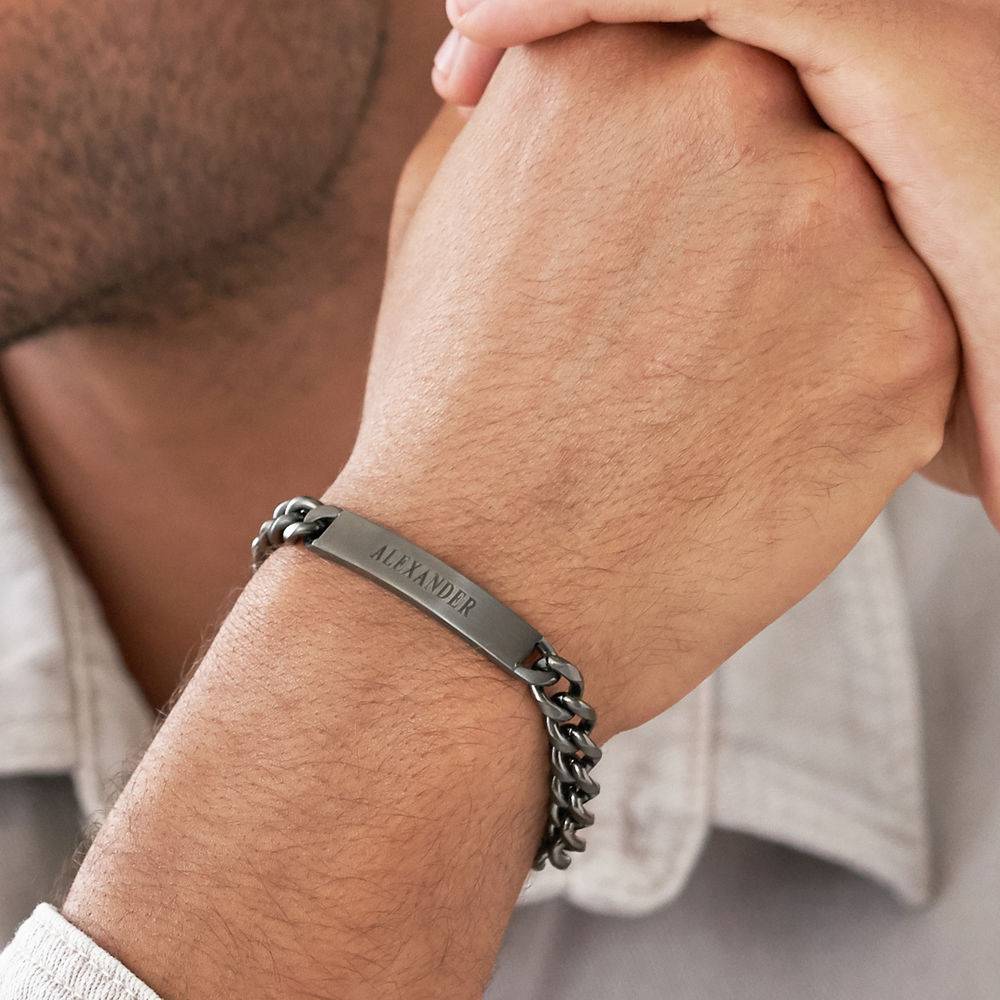 Men's Curb Chain ID Bracelet in Black Stainless Steel-4 product photo