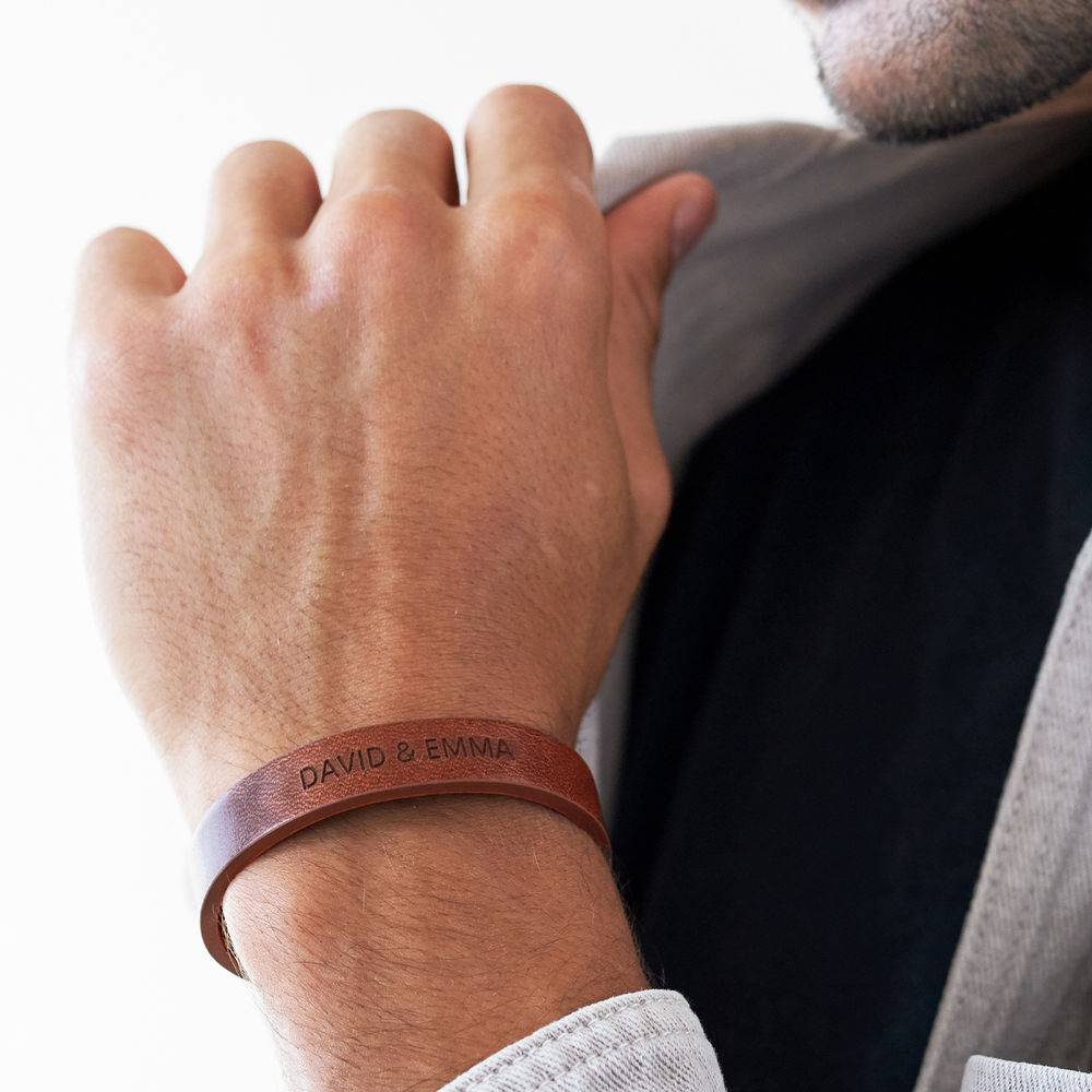Men's Total Brown Leather Name Bracelet-5 product photo