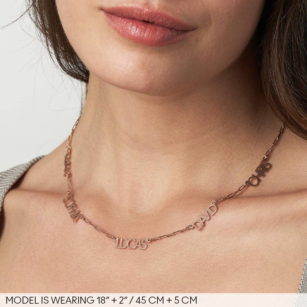 Moderne Halskette mit mehreren Namen aus rosévergoldetem Silber Produktfoto